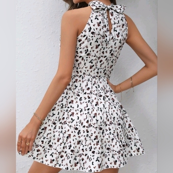 Women's Allover Print Halter Neck Ruffle Hem Tie Back Dress - Picture 6 of 7